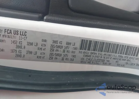 2018 Jeep Grand Cherokee Summit 4X4 from USA, damaged, VIN 1C4RJFJT2JC227920